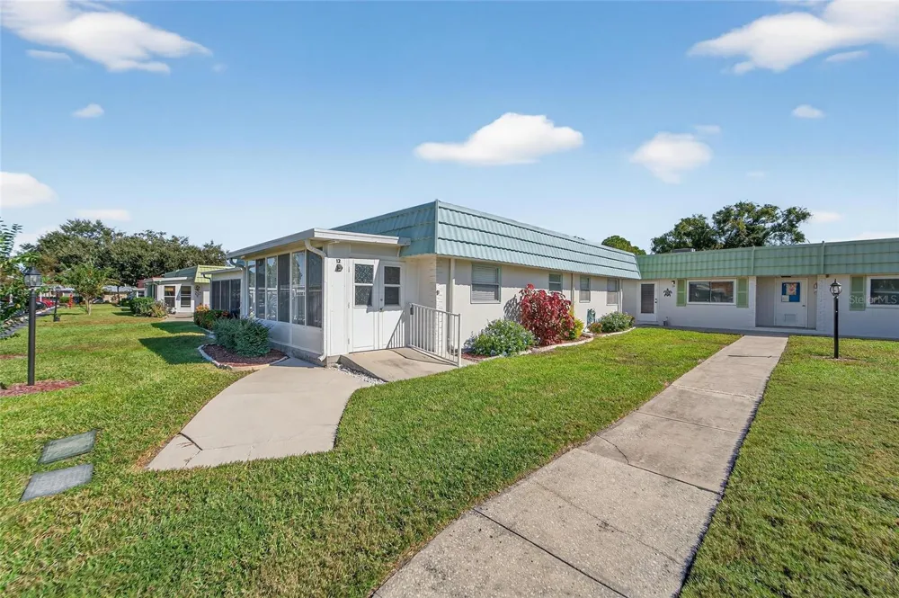 1802 BEDFORD LANE #12 Sun City Center, FL 33573