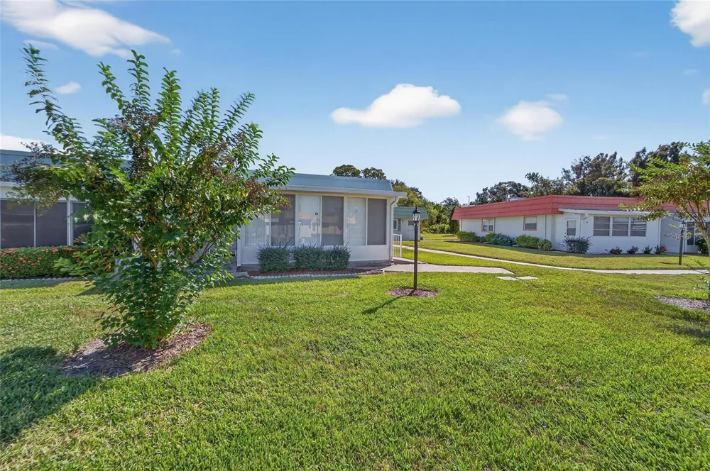 1802 BEDFORD LANE #12 Sun City Center, FL 33573