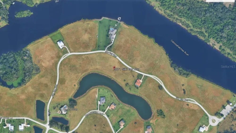 2071 SILK BAY BOULEVARD Alva, FL 33920
