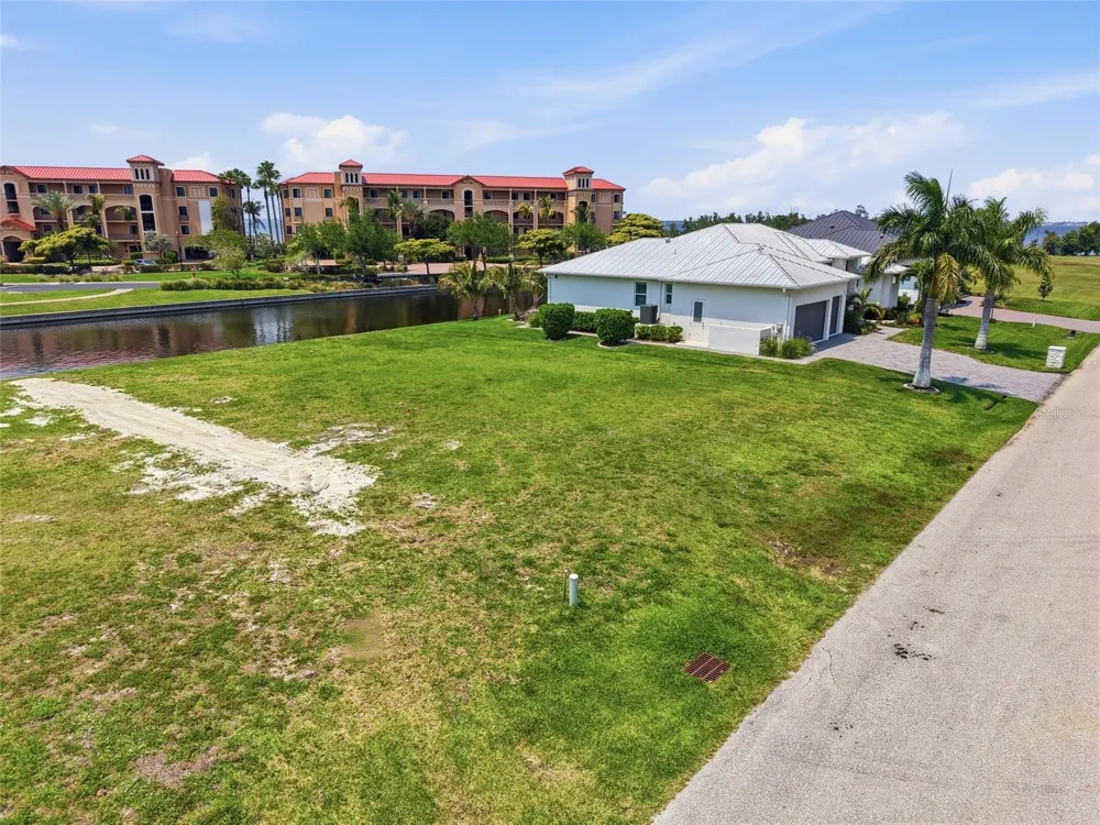 81 COLONY POINT DRIVE Punta Gorda, FL 33950
