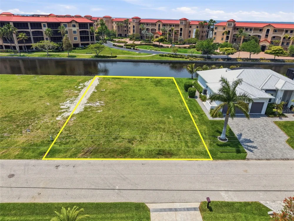 81 COLONY POINT DRIVE Punta Gorda, FL 33950