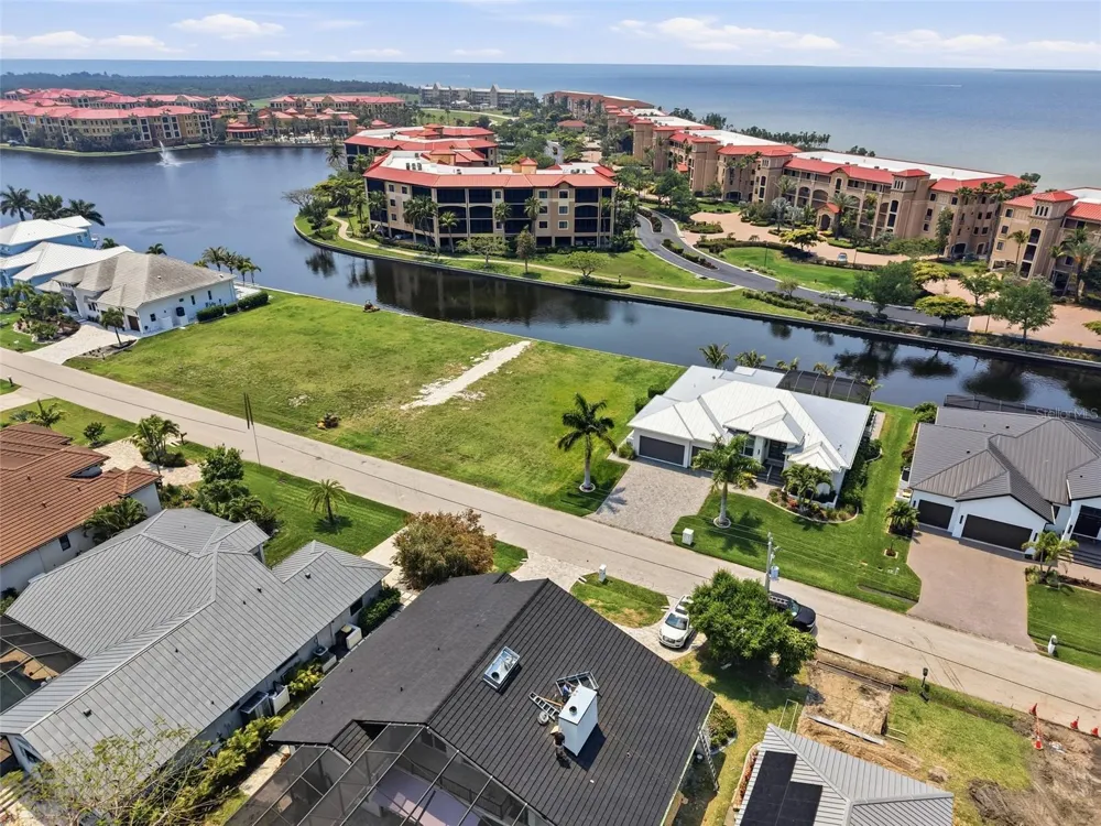 81 COLONY POINT DRIVE Punta Gorda, FL 33950