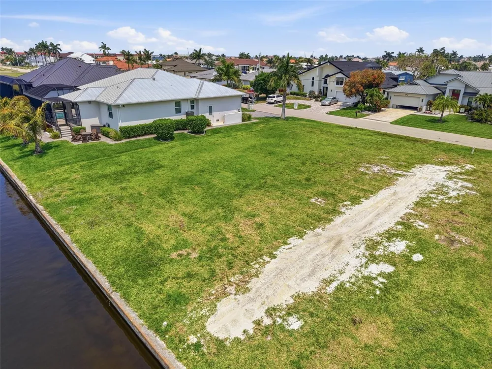 81 COLONY POINT DRIVE Punta Gorda, FL 33950