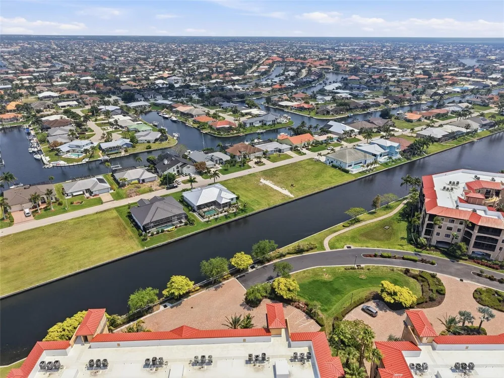 81 COLONY POINT DRIVE Punta Gorda, FL 33950