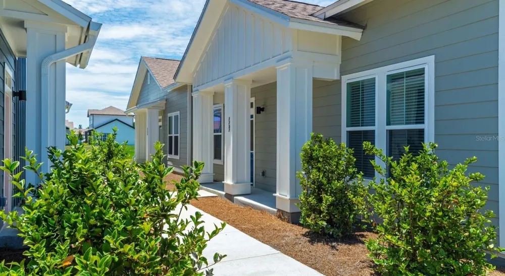 4980 RED MAPLE LANE #B1 Wildwood, FL 34785