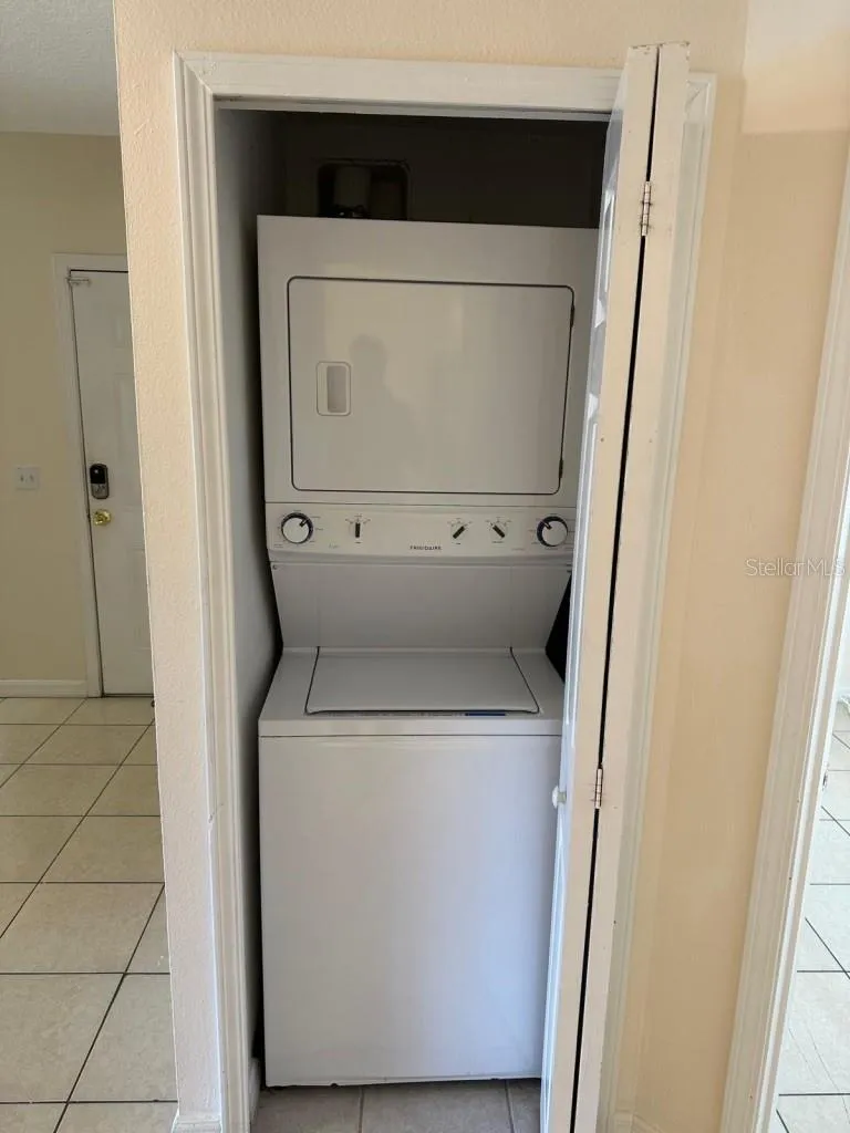 6425 CYPRESSDALE DRIVE #101 Riverview, FL 33578