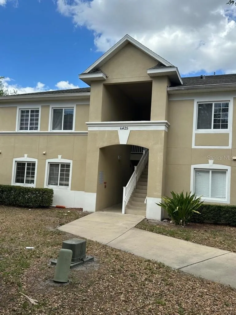 6425 CYPRESSDALE DRIVE #101 Riverview, FL 33578
