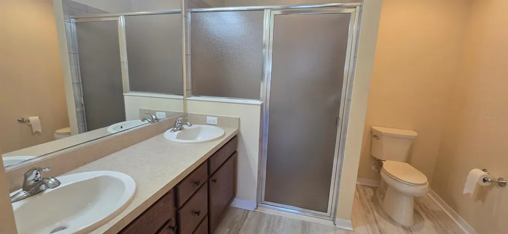 2577 LINDEWOOD STREET The Villages, FL 32163