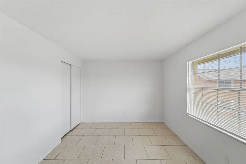 1655 W OAK RIDGE ROAD #D Orlando, FL 32809