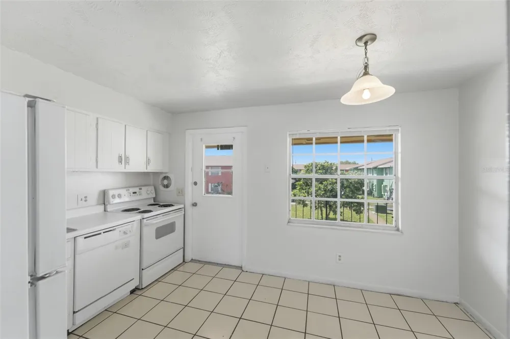 1655 W OAK RIDGE ROAD #D Orlando, FL 32809