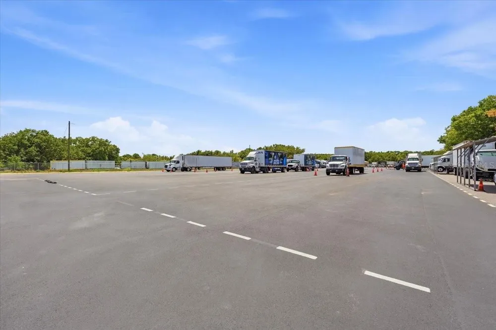 100 S AIRPORT ROAD Lake Wales, FL 33859
