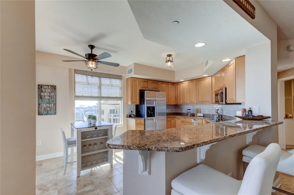 521 MANDALAY AVENUE #1109 Clearwater Beach, FL 33767