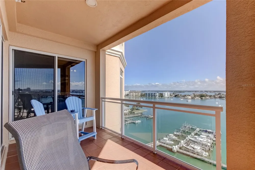 521 MANDALAY AVENUE #1109 Clearwater Beach, FL 33767