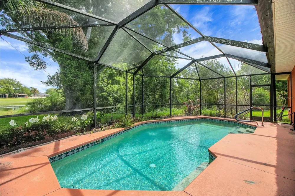333 RANCHWOOD DRIVE Leesburg, FL 34748