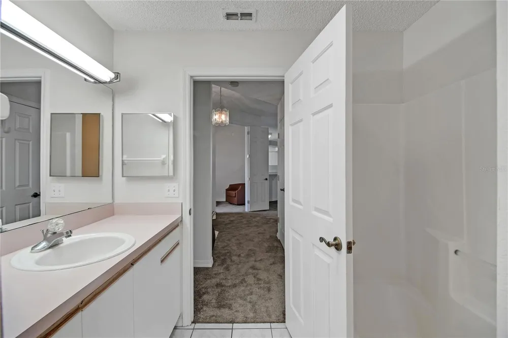 333 RANCHWOOD DRIVE Leesburg, FL 34748