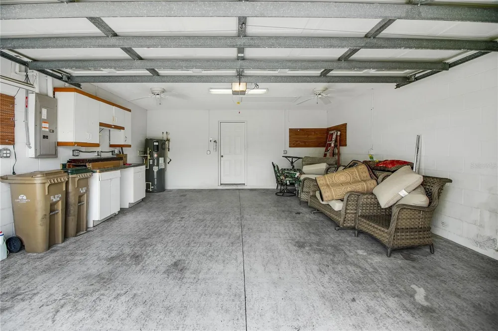 333 RANCHWOOD DRIVE Leesburg, FL 34748