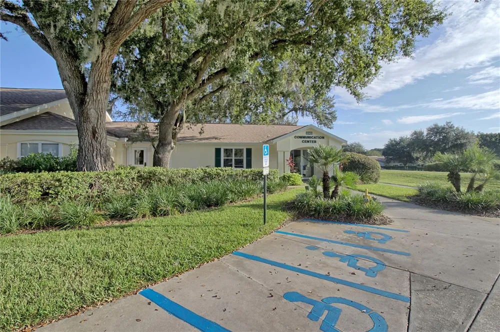 333 RANCHWOOD DRIVE Leesburg, FL 34748