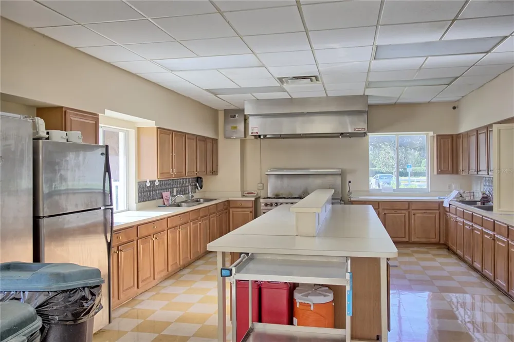 333 RANCHWOOD DRIVE Leesburg, FL 34748