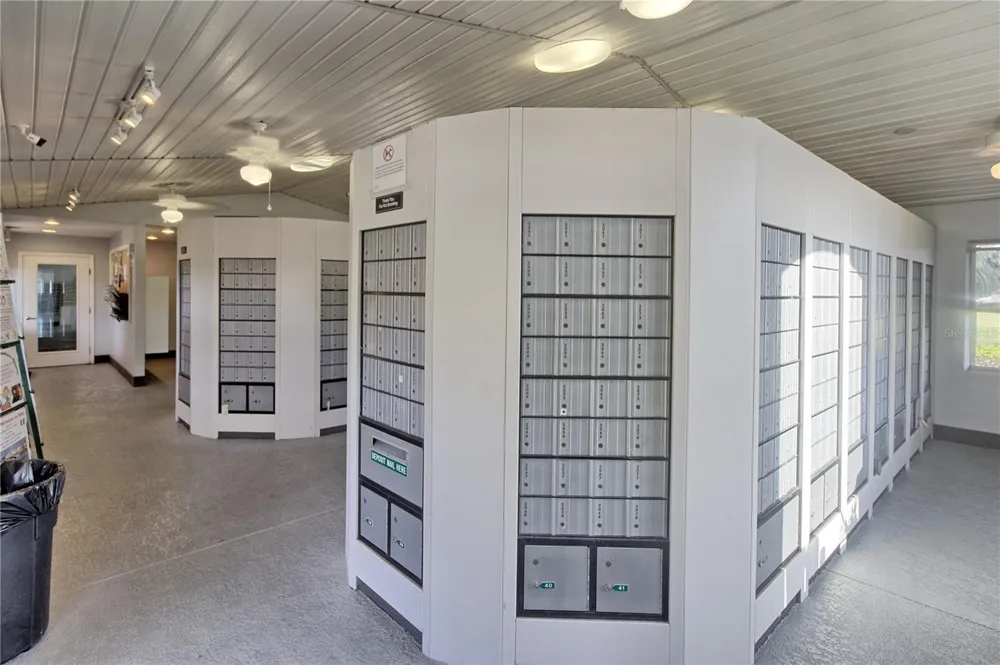 333 RANCHWOOD DRIVE Leesburg, FL 34748