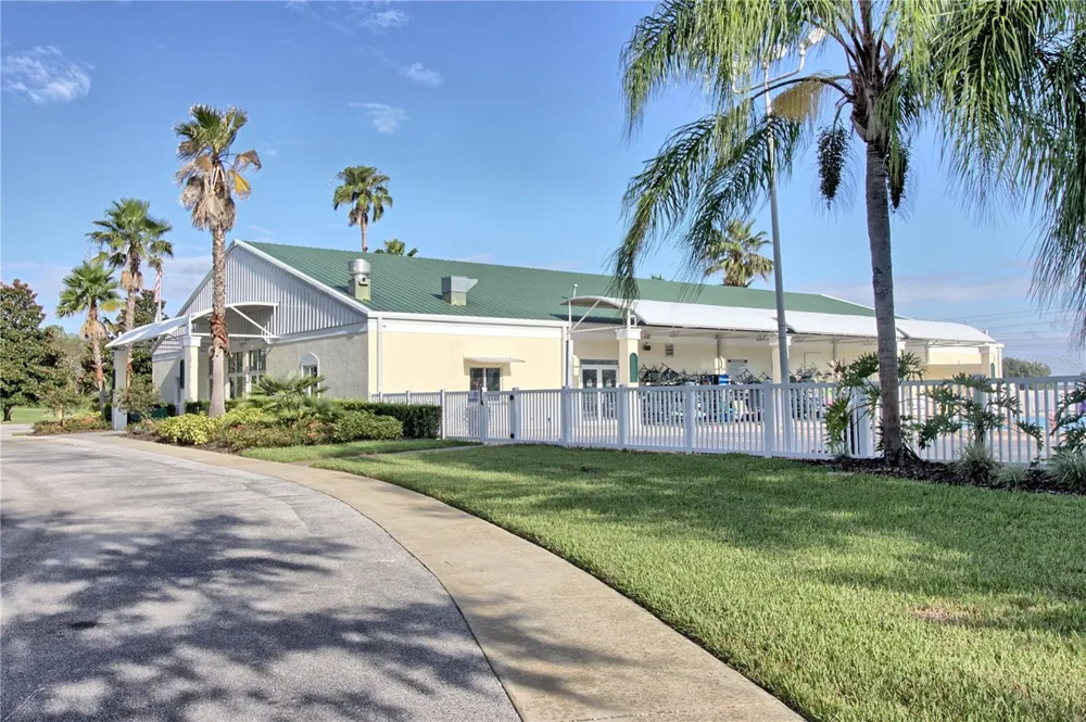 333 RANCHWOOD DRIVE Leesburg, FL 34748