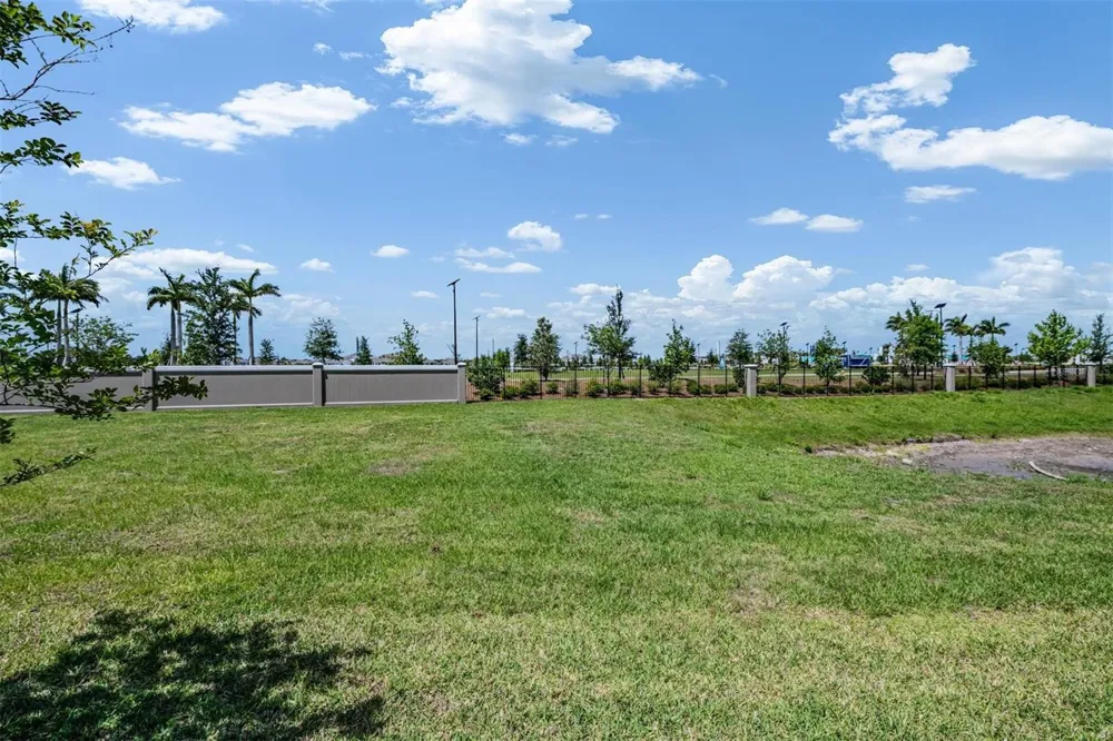9133 BONITA MAR DRIVE Parrish, FL 34219