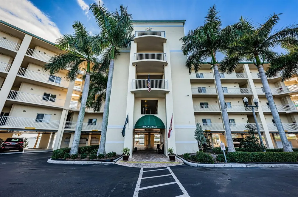 8800 BAY PINES BOULEVARD #303 St Petersburg, FL 33709