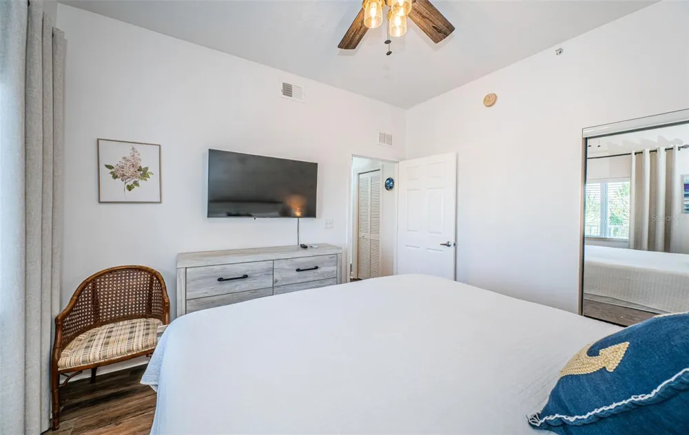 8800 BAY PINES BOULEVARD #303 St Petersburg, FL 33709