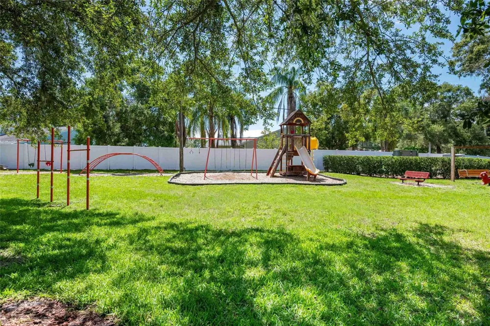 3350 FOX HUNT DRIVE Palm Harbor, FL 34683