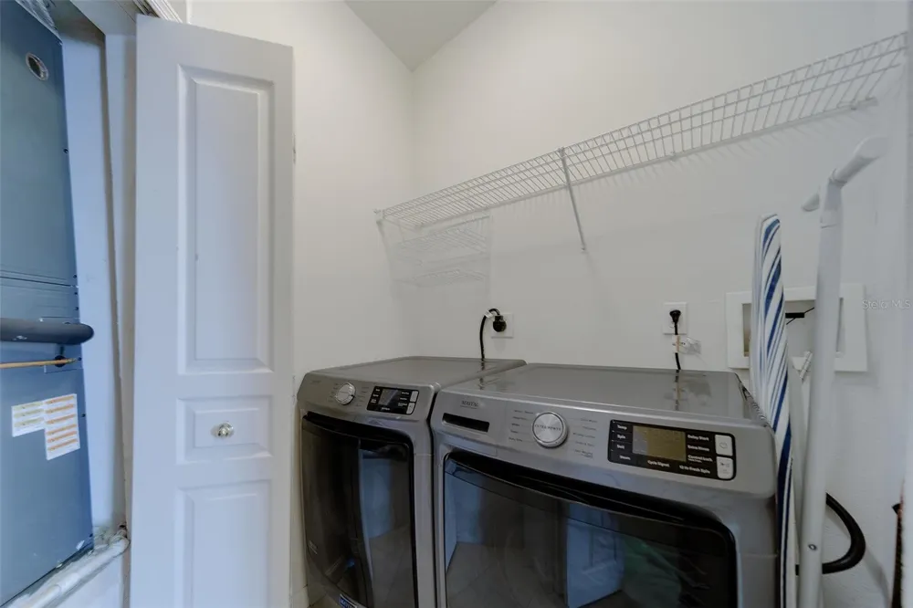 138 BRENT CIRCLE Oldsmar, FL 34677