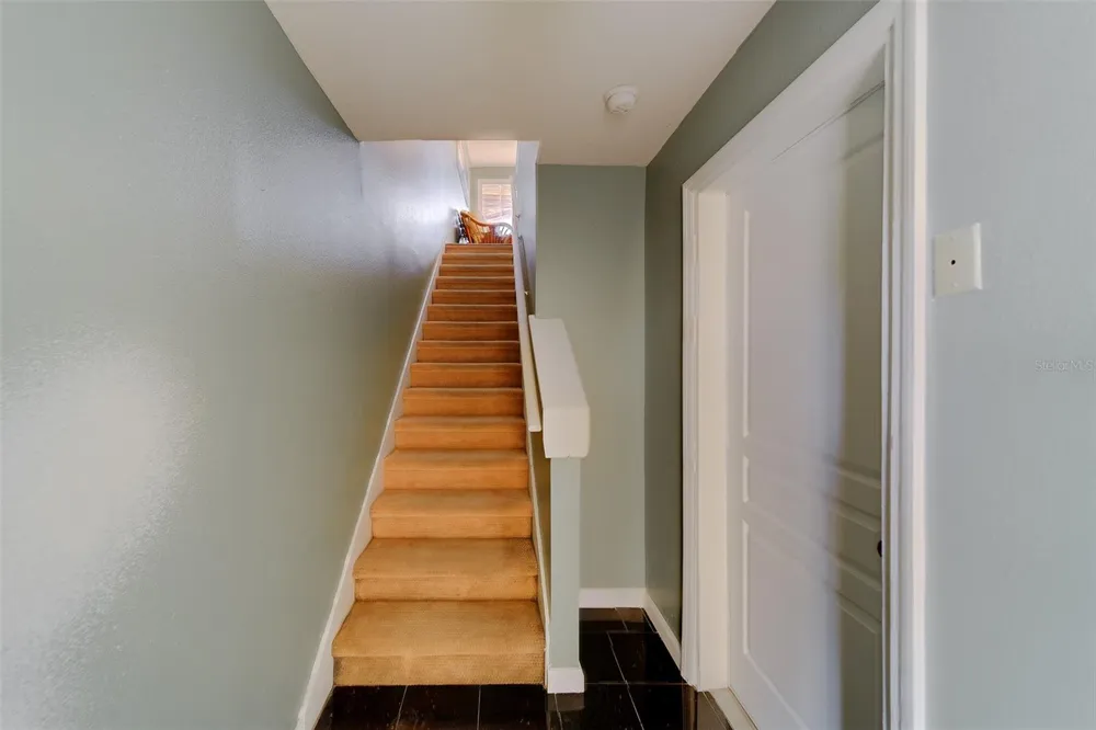 138 BRENT CIRCLE Oldsmar, FL 34677