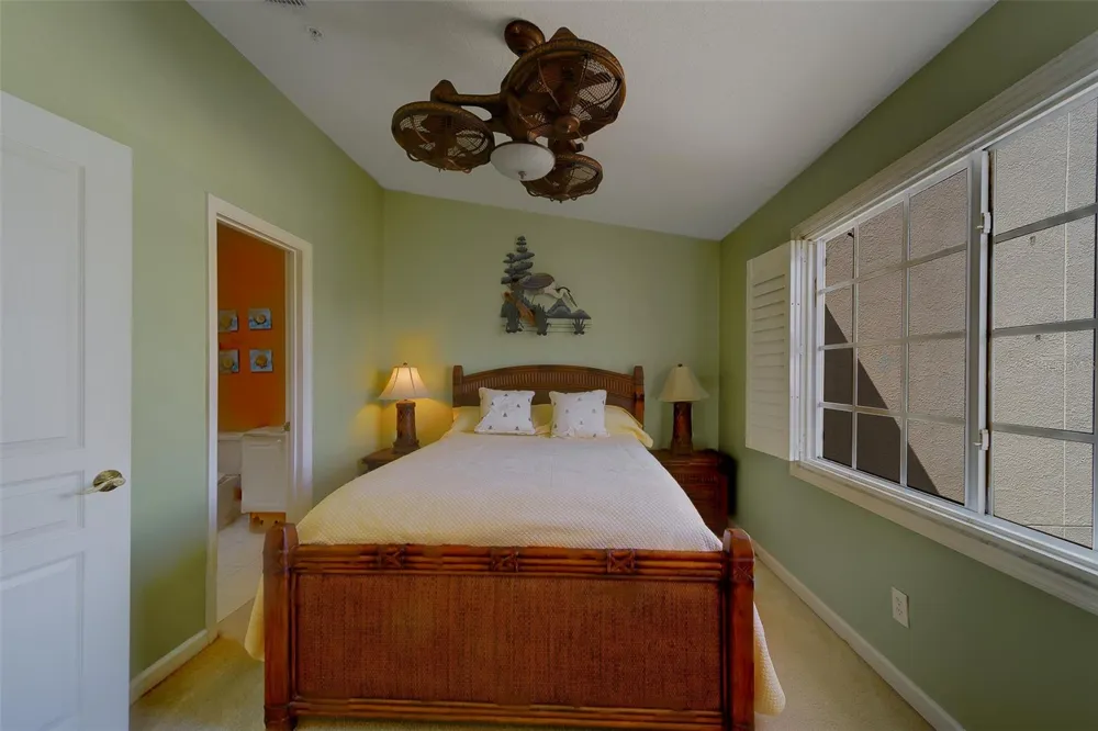 138 BRENT CIRCLE Oldsmar, FL 34677