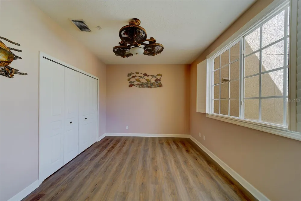 138 BRENT CIRCLE Oldsmar, FL 34677
