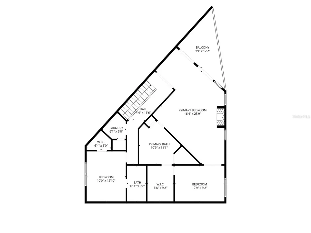 138 BRENT CIRCLE Oldsmar, FL 34677