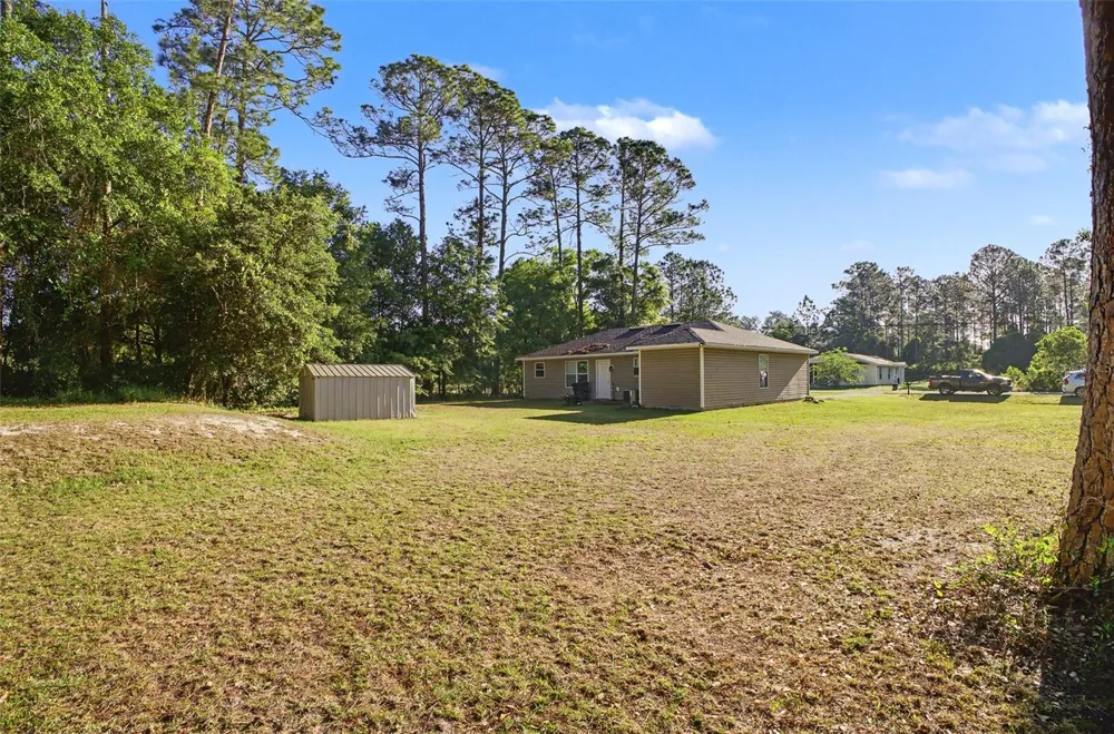 1886 LAUREL AVENUE Bunnell, FL 32110