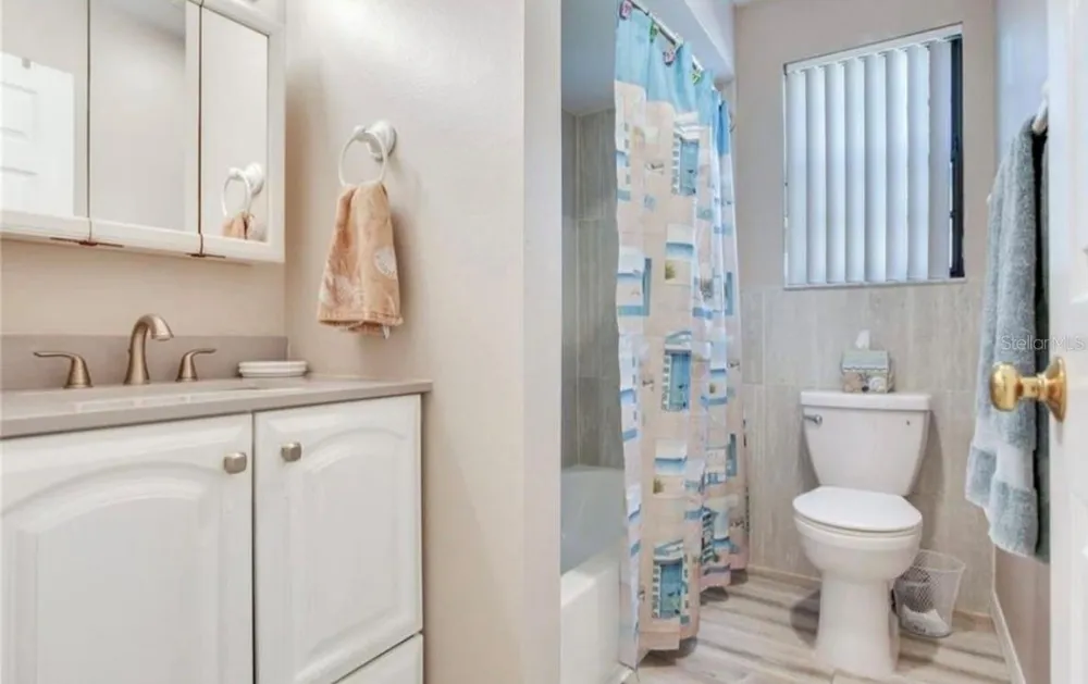 5875 BAY PINES LAKES BOULEVARD St Petersburg, FL 33708