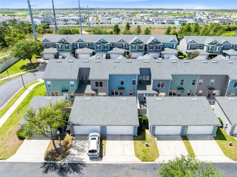 6187 CHAPLEDALE DRIVE Orlando, FL 32829