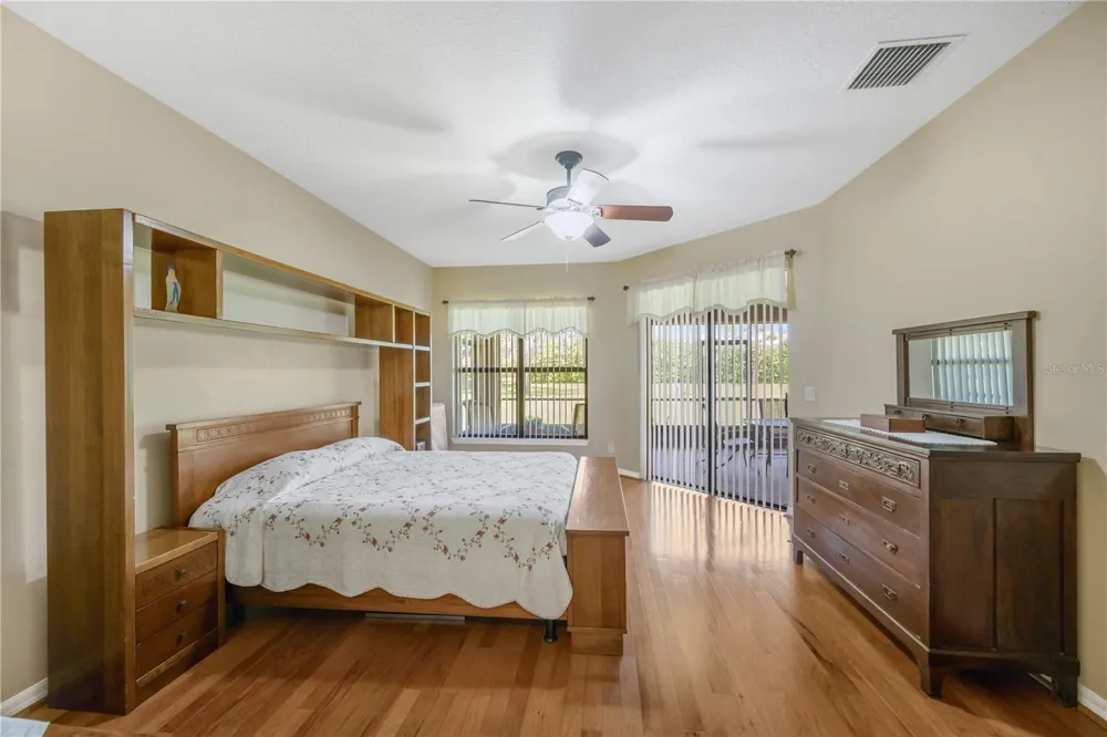 9313 LISBON STREET Seffner, FL 33584