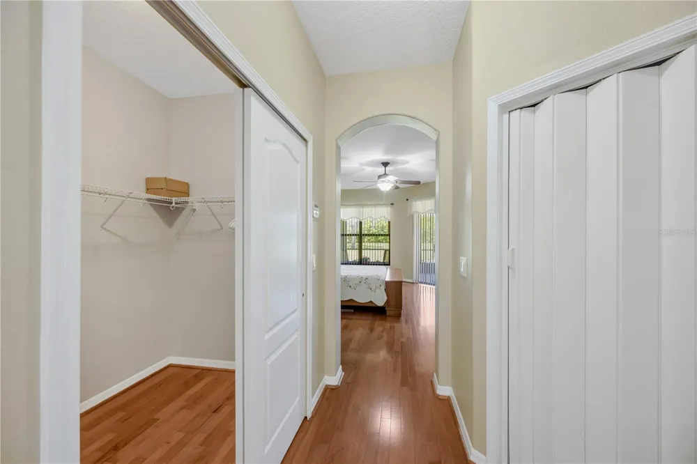 9313 LISBON STREET Seffner, FL 33584