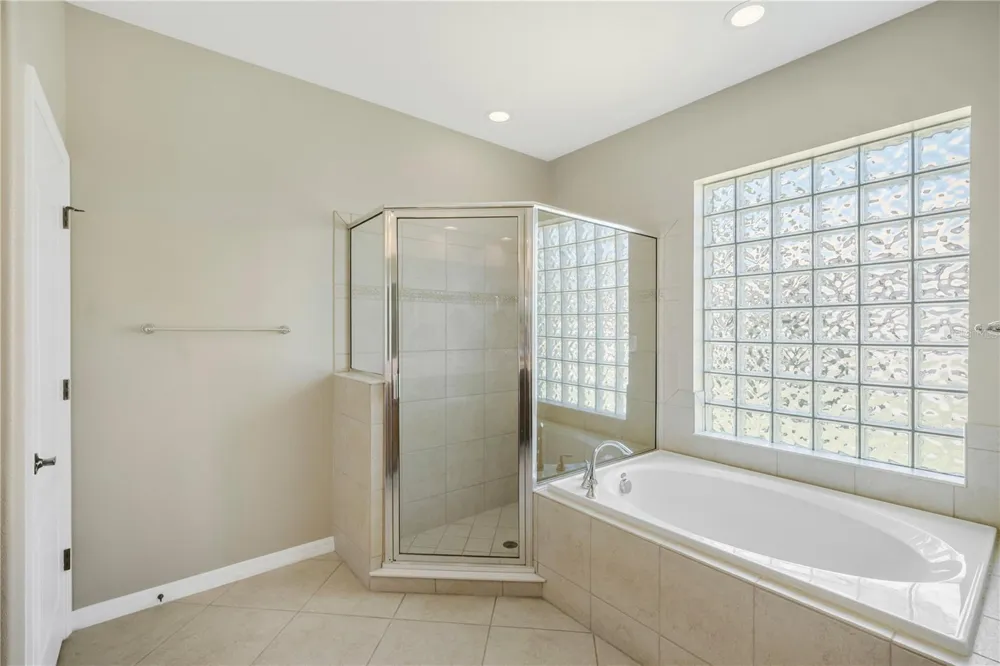 9313 LISBON STREET Seffner, FL 33584