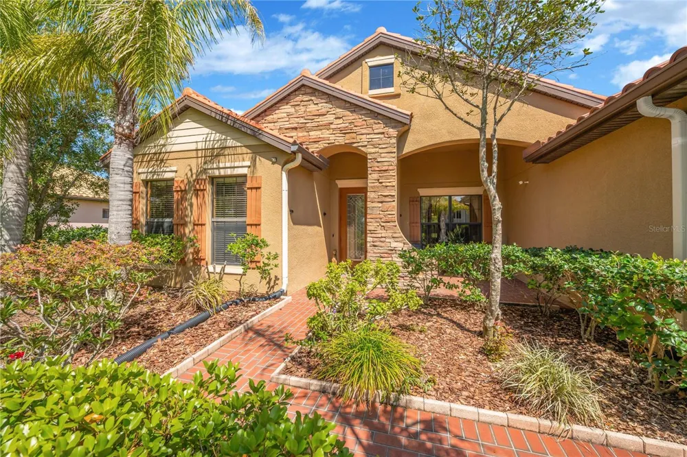 9313 LISBON STREET Seffner, FL 33584