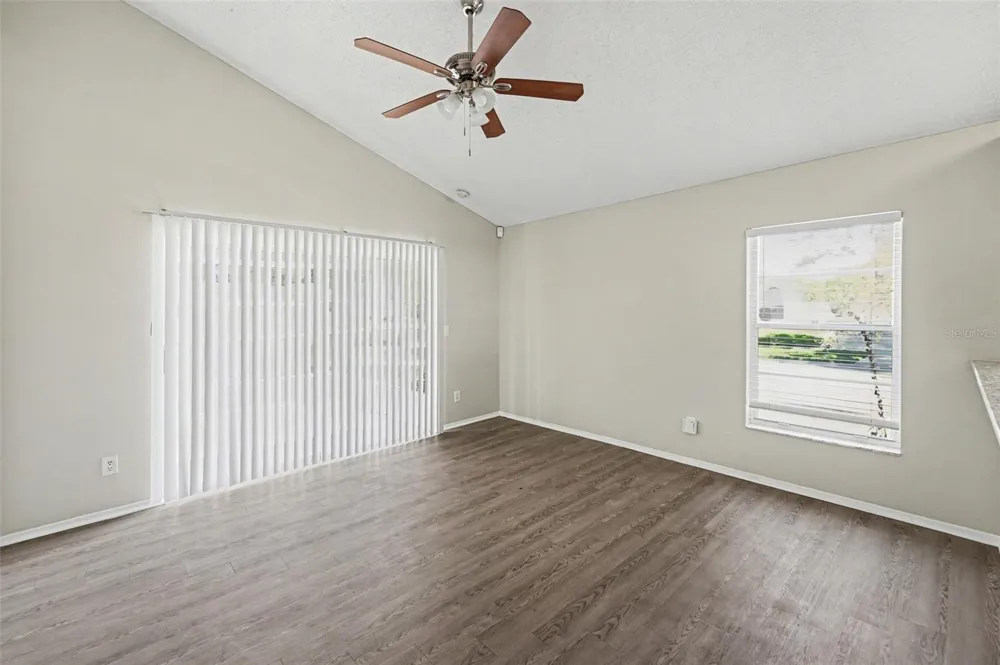 8710 TRIPLE OAKS ROAD Temple Terrace, FL 33637