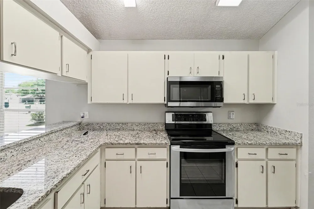 8710 TRIPLE OAKS ROAD Temple Terrace, FL 33637