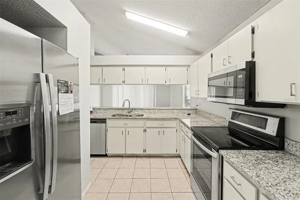 8710 TRIPLE OAKS ROAD Temple Terrace, FL 33637