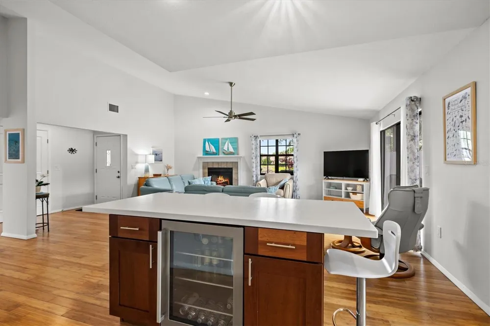 4566 HIDDEN VIEW PLACE #7 Sarasota, FL 34235