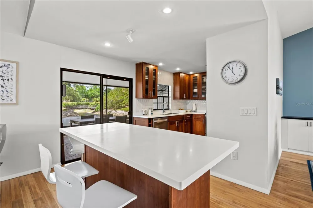 4566 HIDDEN VIEW PLACE #7 Sarasota, FL 34235