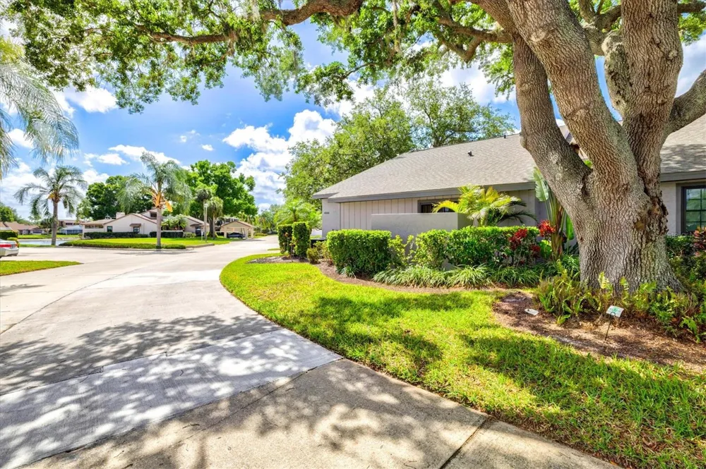 4566 HIDDEN VIEW PLACE #7 Sarasota, FL 34235