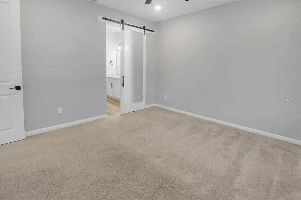 5208 MEADOW SONG DRIVE Okahumpka, FL 34762