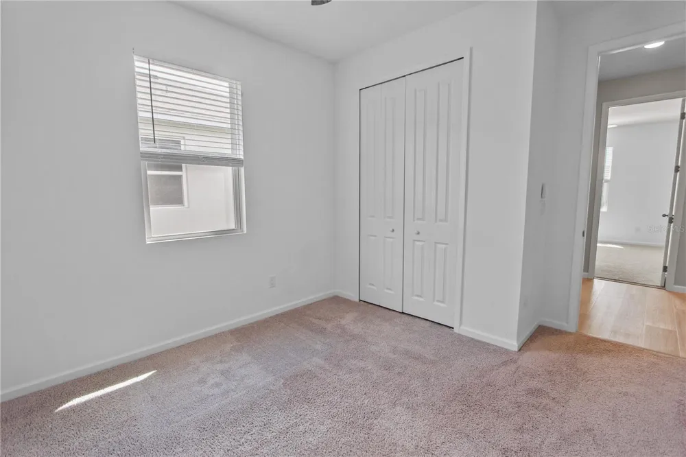 5208 MEADOW SONG DRIVE Okahumpka, FL 34762