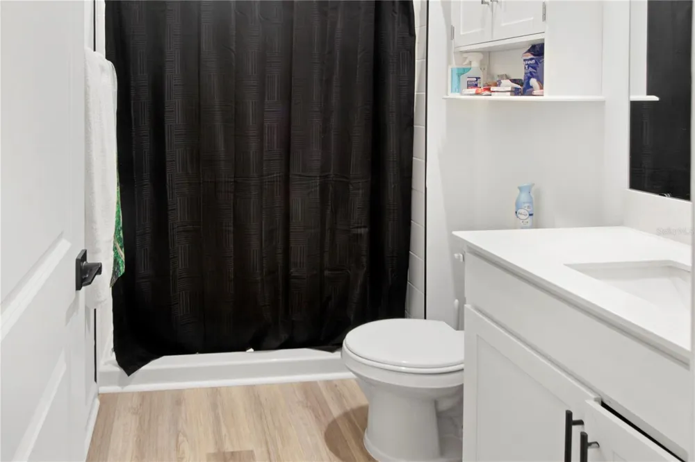 5208 MEADOW SONG DRIVE Okahumpka, FL 34762