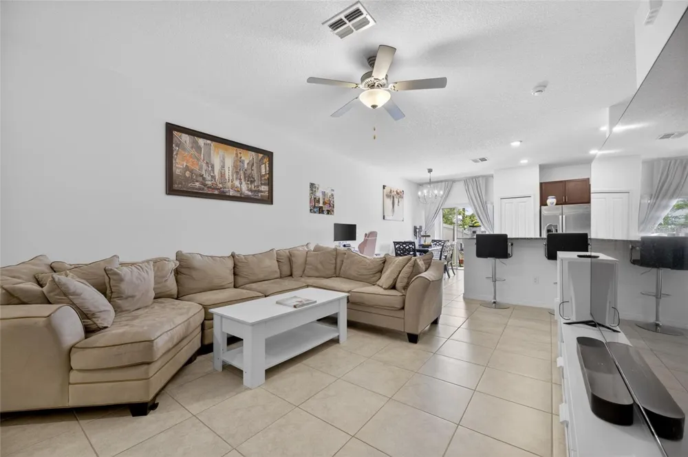 5084 FORUM BLVD Holiday, FL 34690